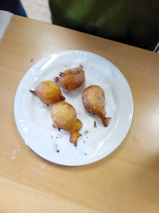 Ist m&ouml;glicherweise ein Bild von Essen